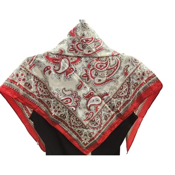 Red & Cream Paisley Square Scarf 100% Polyester 34"x34" Silk-Like Accent Versati - Picture 4 of 10